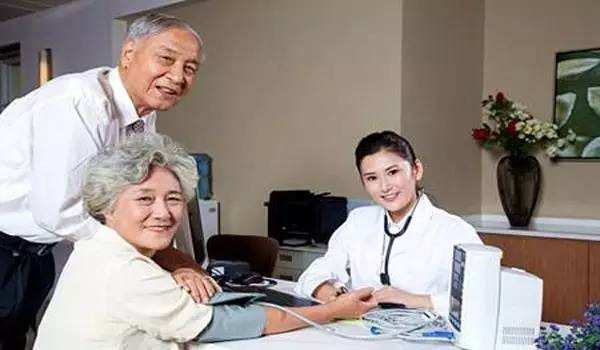 海南省银行学校智能养老服务专业